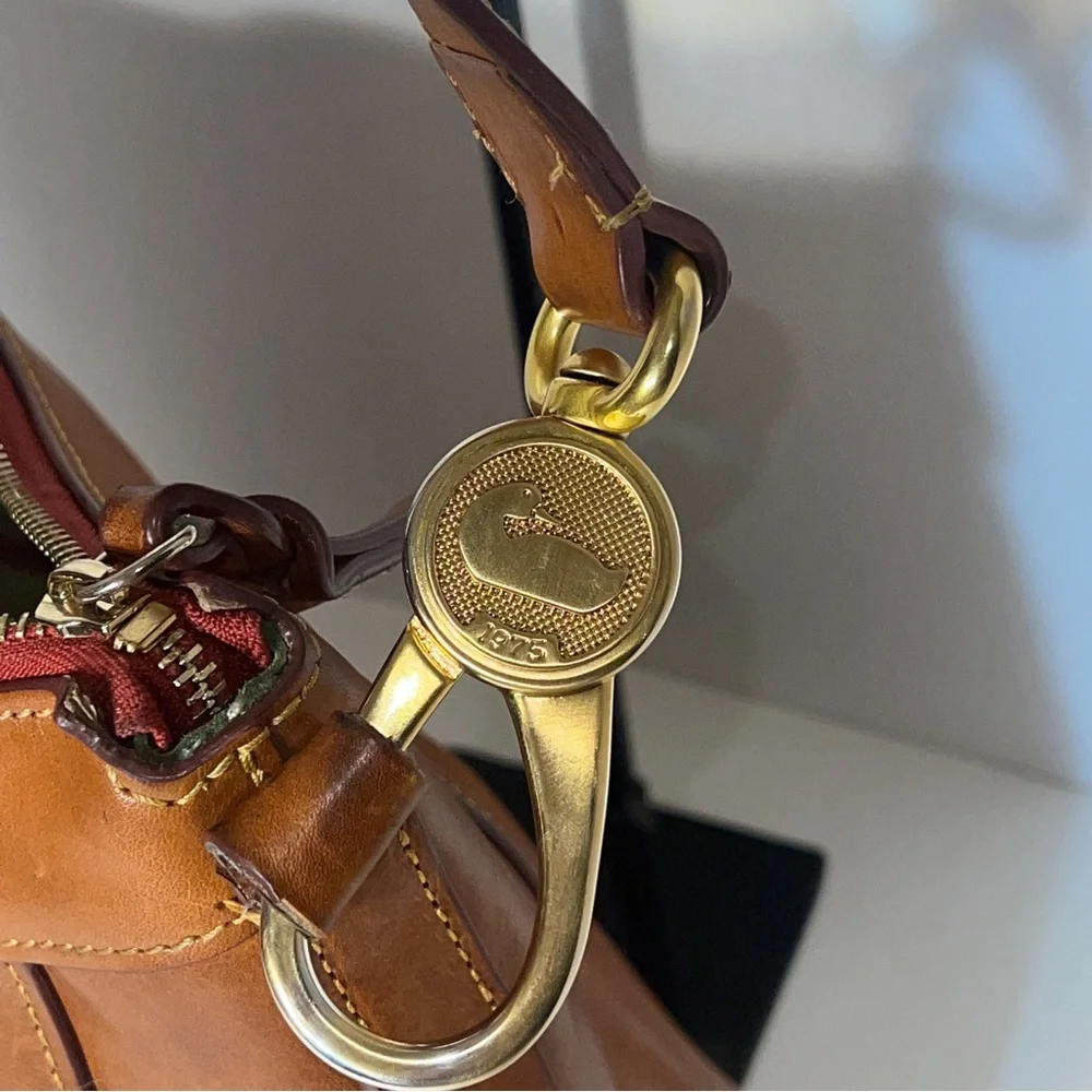 Vintage Dooney & Bourke 1975 Tan Leather Hobo Bag     RARE! - Picture 10 of 16